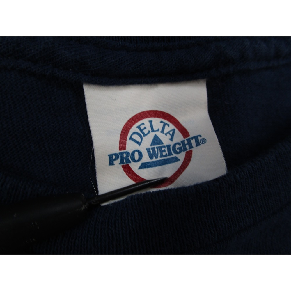 Yellowstone National Park Crop Top Navy Blue Graphic T-Shirt Delta Pro Weight M - Picture 3 of 8